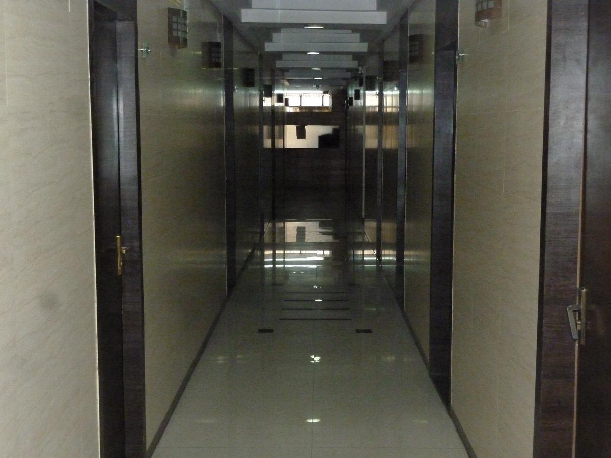 Hotel Regal Palace Mumbai Exterior foto